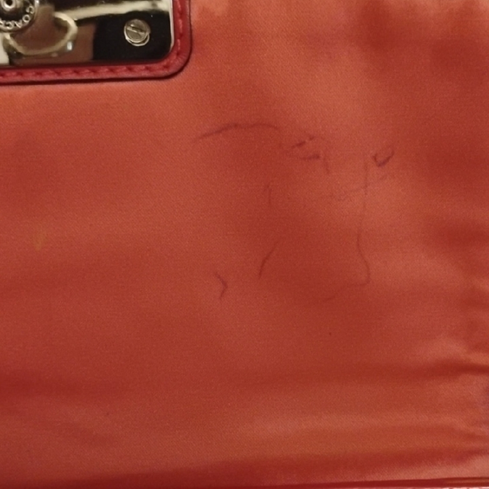 COACH Elegant Red Patent Leather Clutch with Chain Strap - Picture 9 of 11